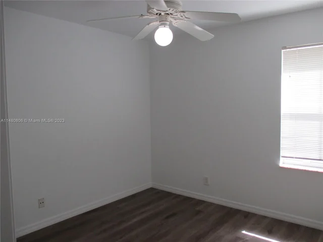 4112 Pine Ridge Ln, Weston FL 33331