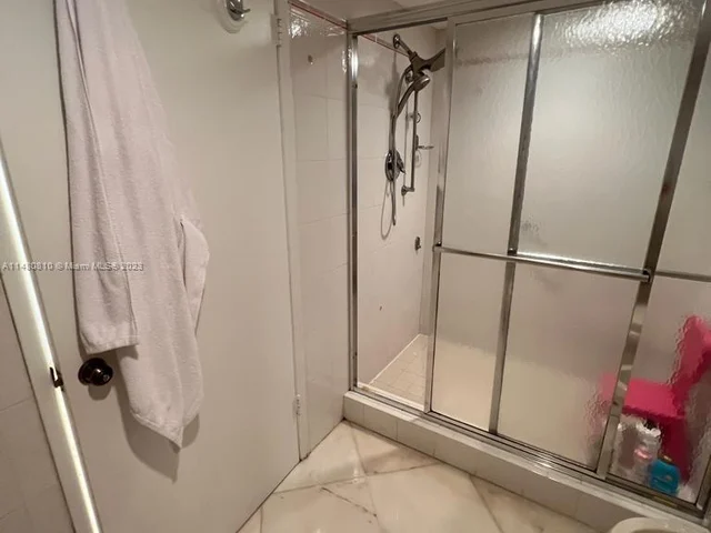 520 Brickell Key Dr # A1115, Miami FL 33131