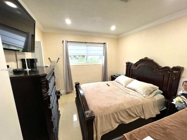 3540 NW 81st Ter, Miami FL 33147