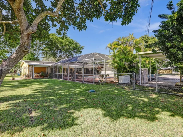 7840 SW 139th Ter, Palmetto Bay FL 33158