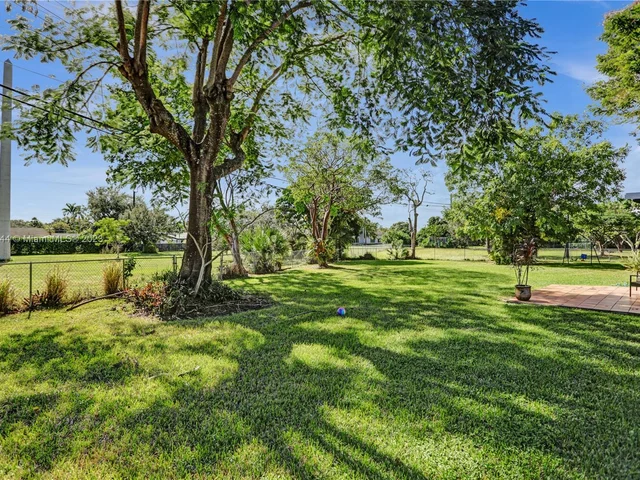 7840 SW 139th Ter, Palmetto Bay FL 33158