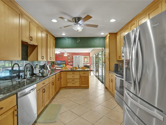 7840 SW 139th Ter, Palmetto Bay FL 33158