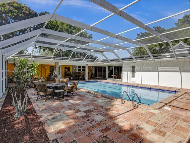 7840 SW 139th Ter, Palmetto Bay FL 33158