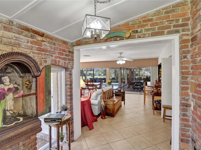 7840 SW 139th Ter, Palmetto Bay FL 33158