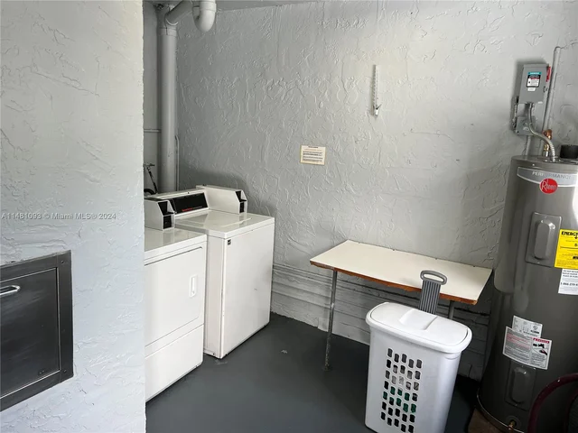 8380 Sands Point Blvd # J208, Tamarac FL 33321