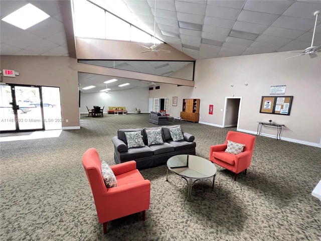 8380 Sands Point Blvd # J208, Tamarac FL 33321