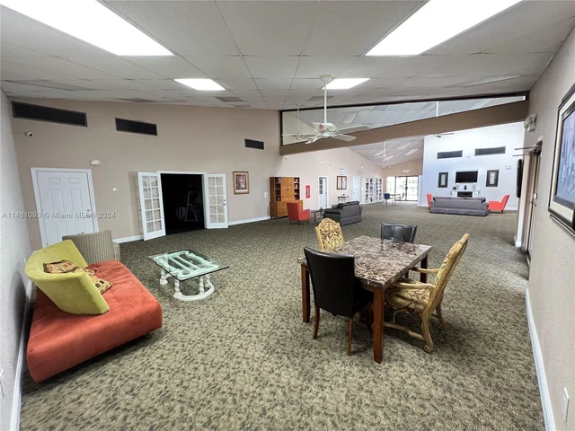 8380 Sands Point Blvd # J208, Tamarac FL 33321