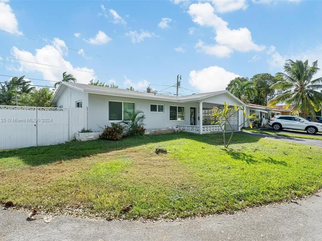 2500 NW 55th St, Tamarac FL 33309