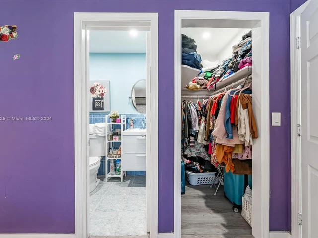 2500 NW 55th St, Tamarac FL 33309