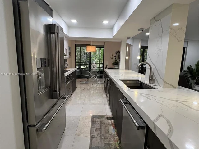 1430 Sheridan St # 22G, Hollywood FL 33020