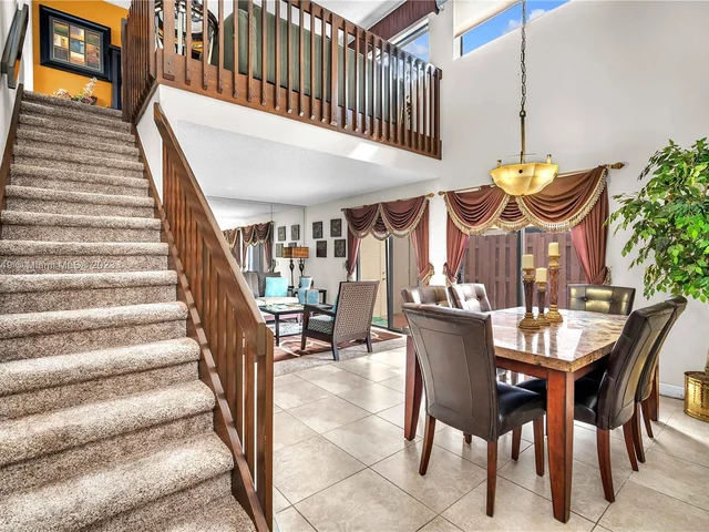 6242 NW 171 STREET # 0, Hialeah FL 33015