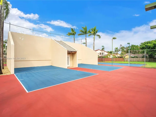 6242 NW 171 STREET # 0, Hialeah FL 33015