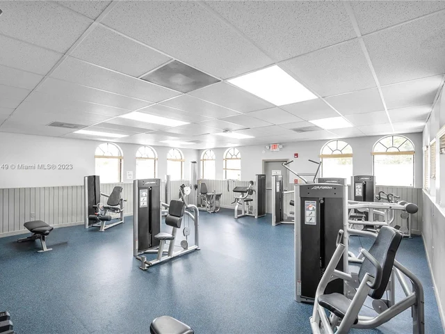 6242 NW 171 STREET # 0, Hialeah FL 33015