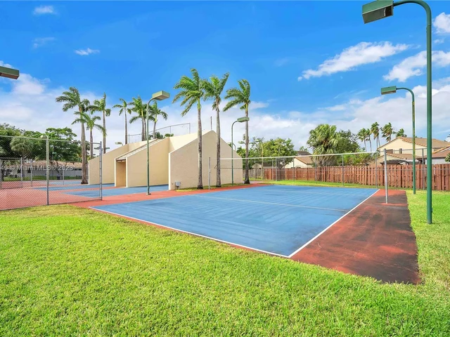 6242 NW 171 STREET # 0, Hialeah FL 33015