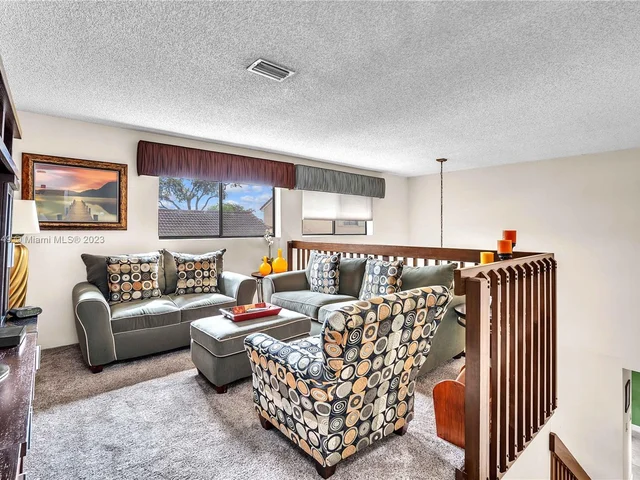 6242 NW 171 STREET # 0, Hialeah FL 33015