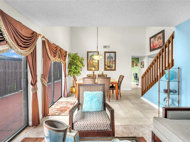 6242 NW 171 STREET # 0, Hialeah FL 33015