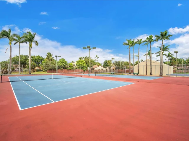 6242 NW 171 STREET # 0, Hialeah FL 33015