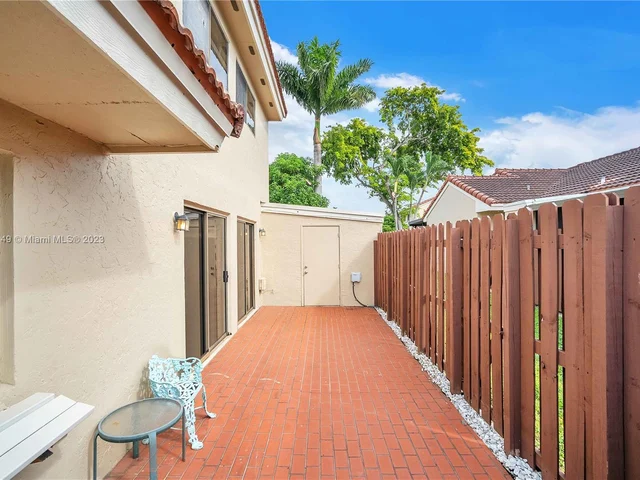 6242 NW 171 STREET # 0, Hialeah FL 33015