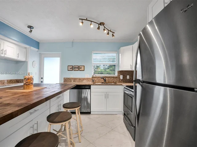 1501 SE 15th Ct # 102, Deerfield Beach FL 33441