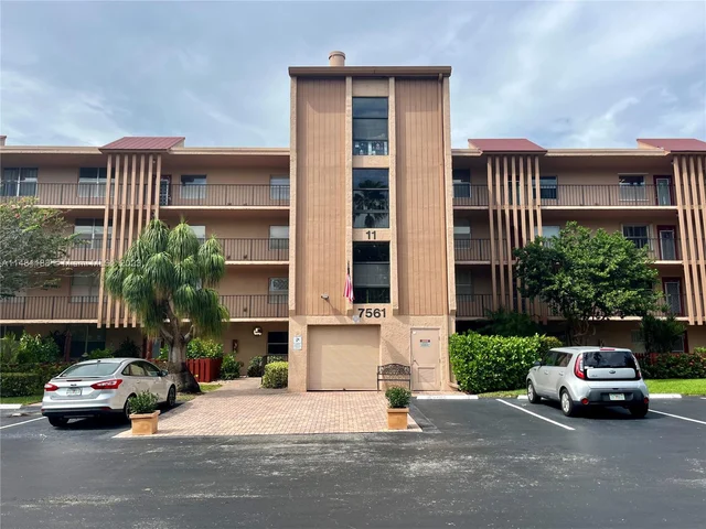 7561 NW 1st St # 406, Margate FL 33063