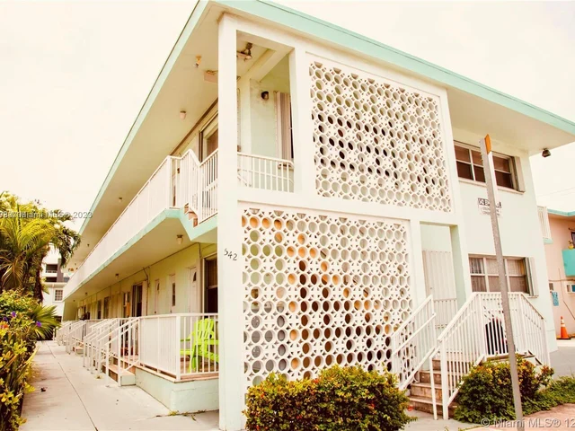 542 Euclid Ave # 12, Miami Beach FL 33139