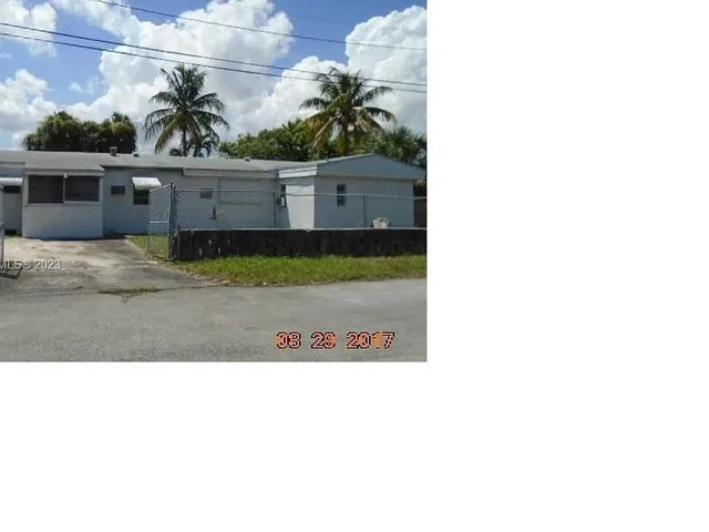 808 NW 20th Ave, Fort Lauderdale FL 33311