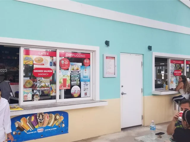 3725 S Ocean Dr # 921, Hollywood FL 33019