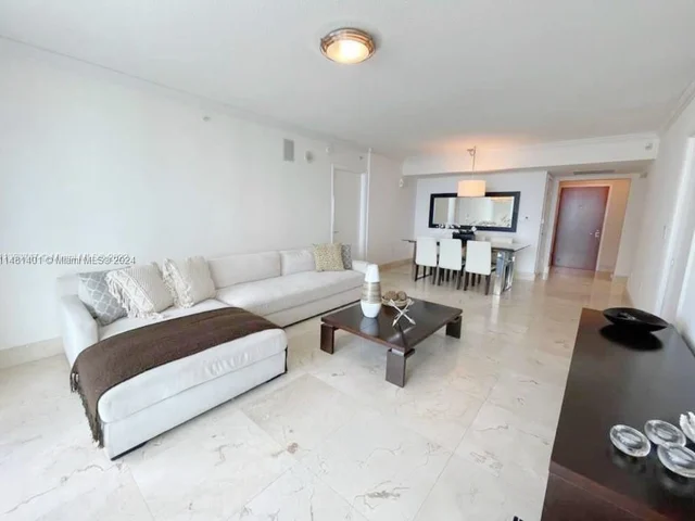 31 SE 5th St # 1908, Miami FL 33131