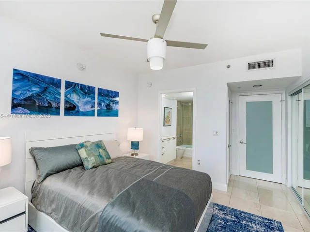 400 Alton Rd # 809, Miami Beach FL 33139