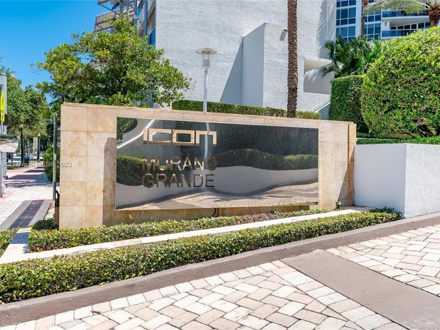 400 Alton Rd # 809, Miami Beach FL 33139