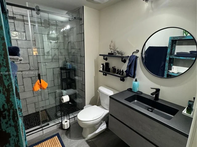 1861 NW S River Dr # 1110, Miami FL 33125