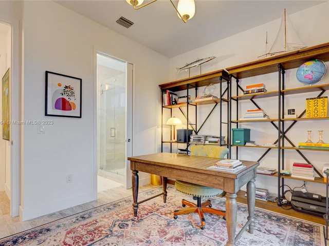 3032 SW 21st ST, Miami FL 33145