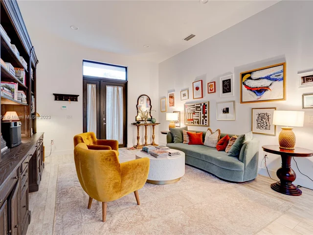 3032 SW 21st ST, Miami FL 33145