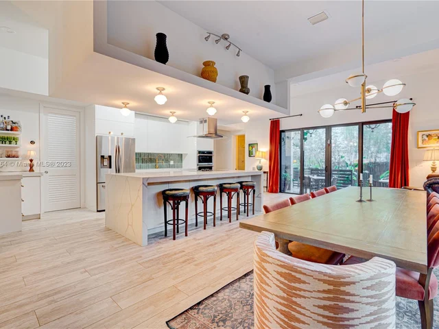 3032 SW 21st ST, Miami FL 33145