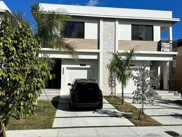 308 NE 14th Ave Unit B, Fort Lauderdale FL 33301