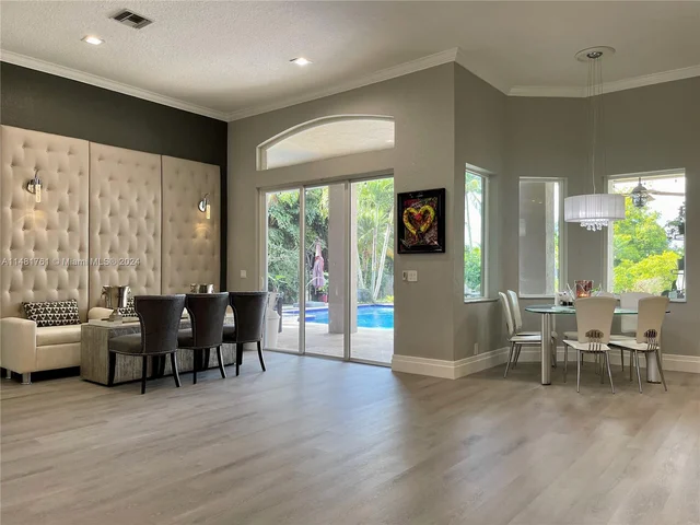 2253 SW 132nd Way, Davie FL 33325