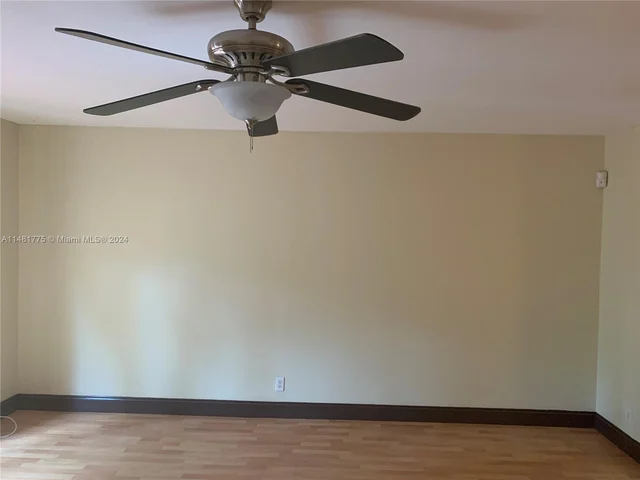 9732 NW 15th St # 306, Pembroke Pines FL 33024