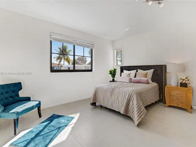 2022 SW 82nd Ct # X, Miami FL 33155