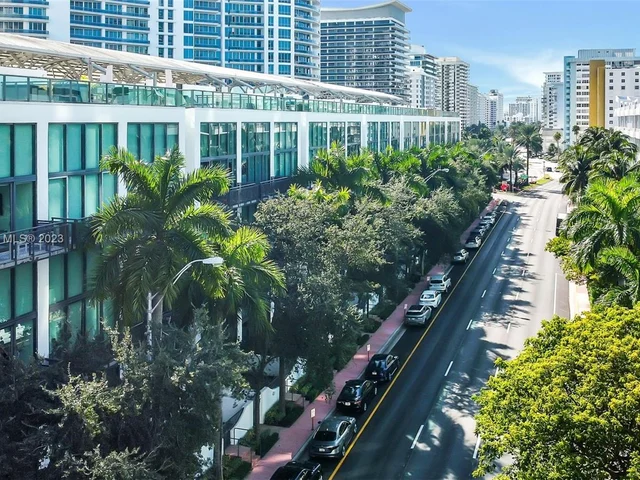 6000 Collins Ave # 123, Miami Beach FL 33140