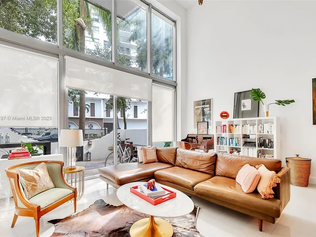 6000 Collins Ave # 123, Miami Beach FL 33140