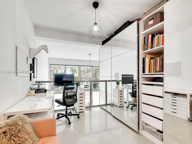 6000 Collins Ave # 123, Miami Beach FL 33140