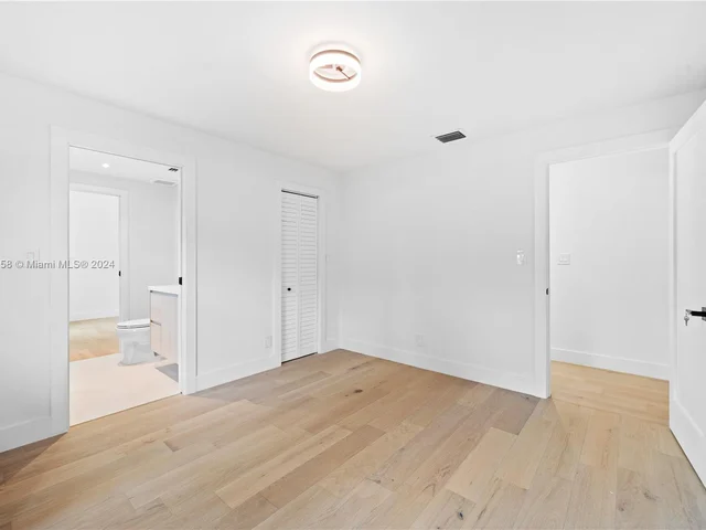 7611 SW 83rd Ct, Miami FL 33143