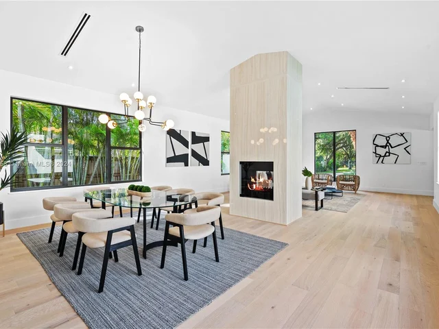 7611 SW 83rd Ct, Miami FL 33143