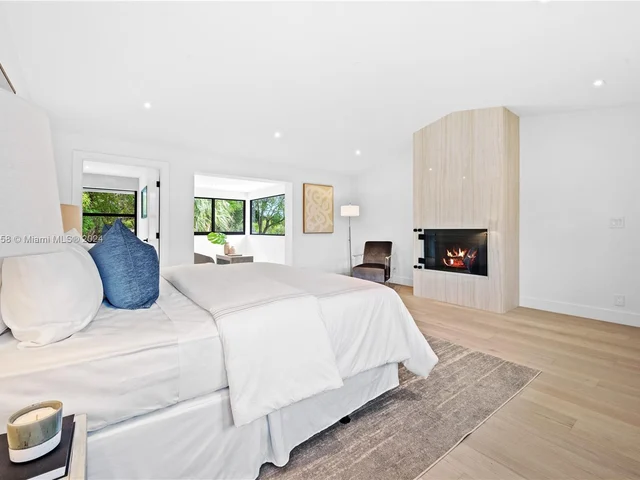 7611 SW 83rd Ct, Miami FL 33143