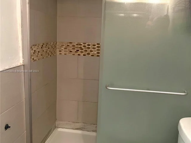 251 172nd St # 210, Sunny Isles Beach FL 33160