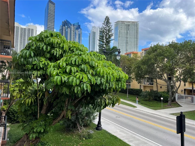 251 172nd St # 210, Sunny Isles Beach FL 33160