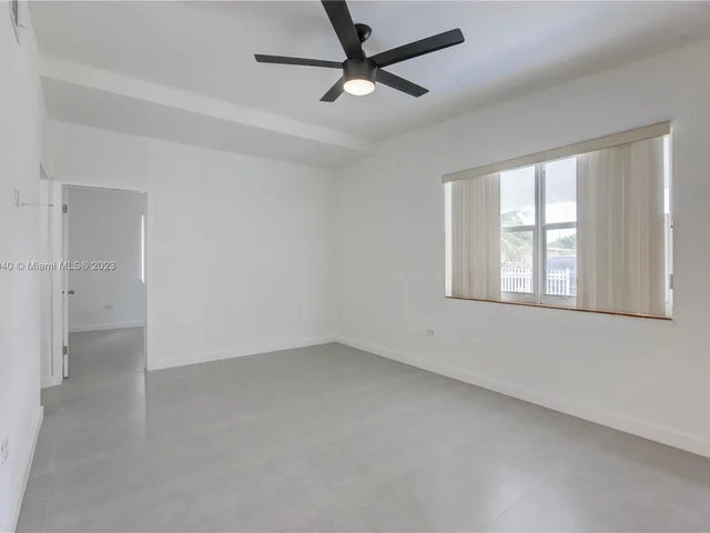 425 NW 133rd St, North Miami FL 33168