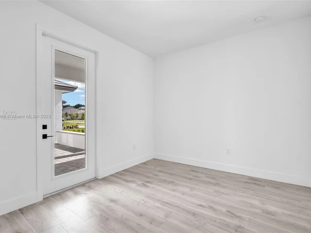 10475 SW 57th Ct, Cooper City FL 33328