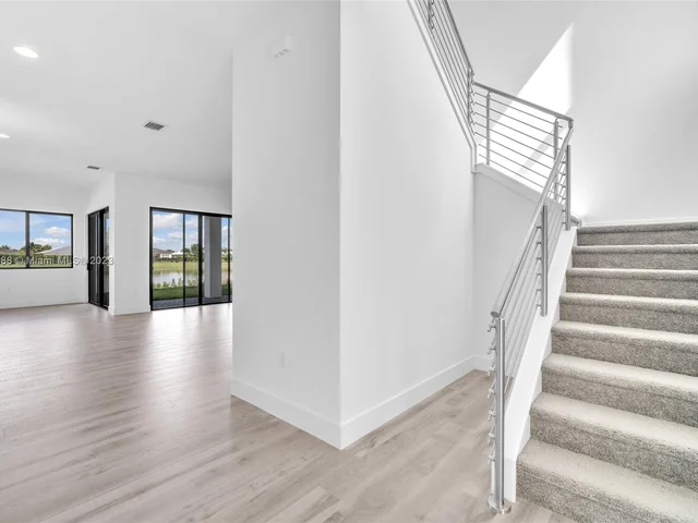 10475 SW 57th Ct, Cooper City FL 33328