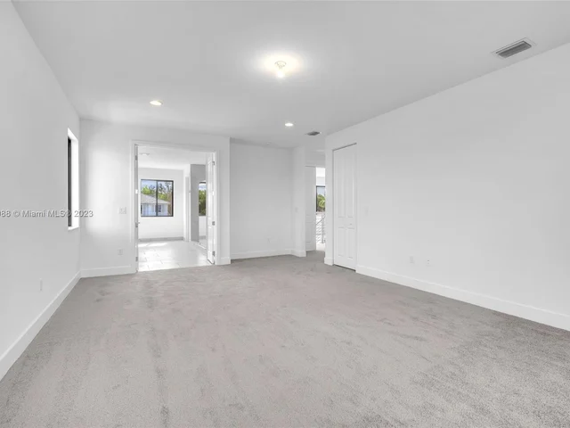 10475 SW 57th Ct, Cooper City FL 33328